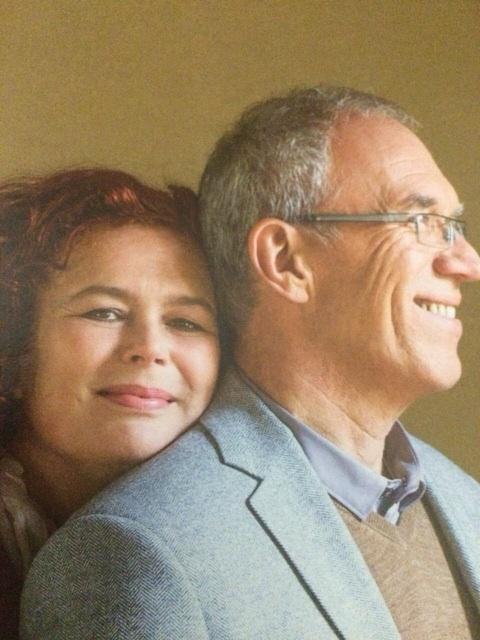 morethantwo's tweet photo. “@Leonielinssen: Onze open relatie - wij vertellen er over in dit artikel https://t.co/yXUM8Mw7Mz http://t.co/PwGVyEAbap” liefdevol overspel