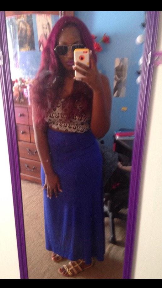 ayannaleeshell's tweet photo. “@luxuriovs: “@BillyInked: Ladies if you up, quote this tweet with a full body pic and your height 😁😍👌"5'3☺️ http://t.co/7wrdCdYZHK