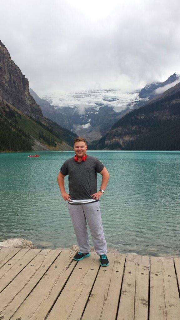 mrt_wilson's tweet photo. @ExploreCanada Lake Louise 😬😍 http://t.co/9QKXKhnXlD