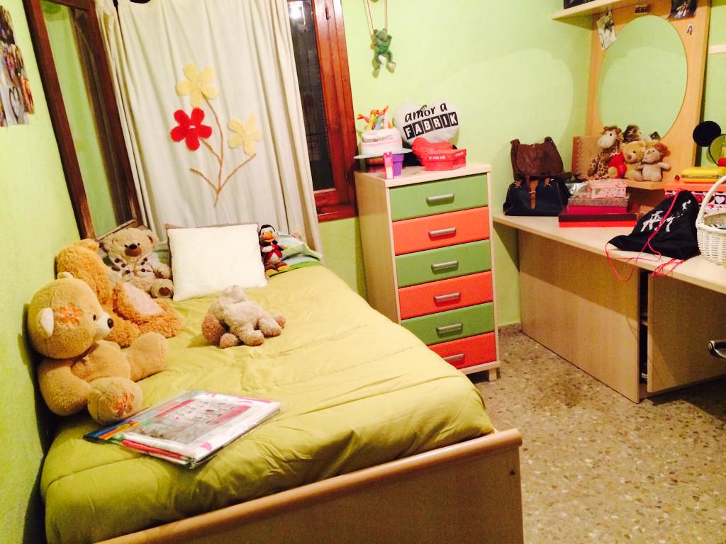 MartaBarrera's tweet photo. Mi habitación ha quedado👌, parece otra😍 http://t.co/PLab4PX0fa