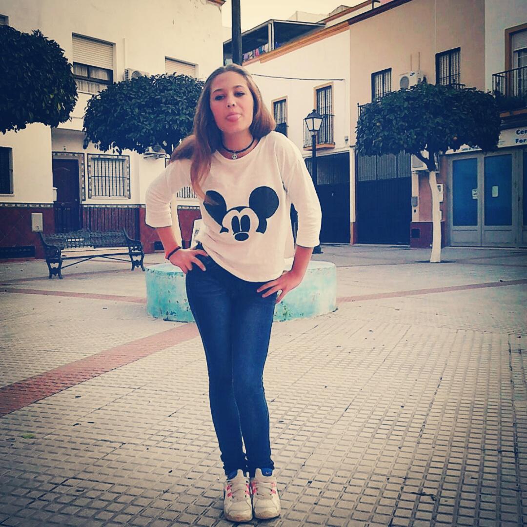 Yaritzahervas's tweet photo. Soy responsable de lo que digo, no de lo que entiendas.👌. #MuuuBuuenaasNocheezz!! http://t.co/CtKA3cb7gI