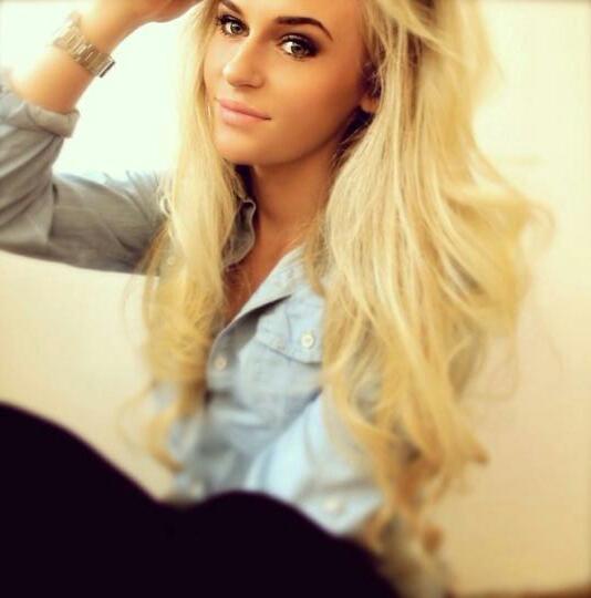 Tweet: You're the reason I can't stop smiling