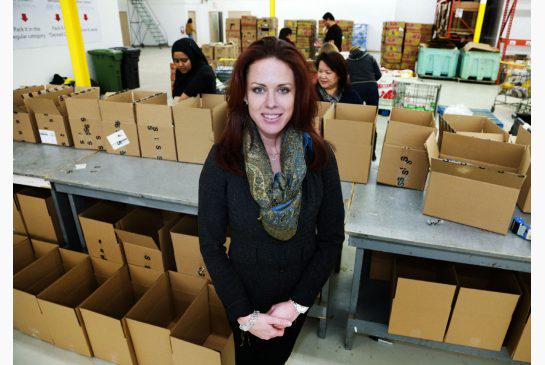 TorontoStar's tweet photo. 17,000 households in Ontario began using food banks this year http://t.co/5VhhH8gIXh http://t.co/g79pQSkUJV