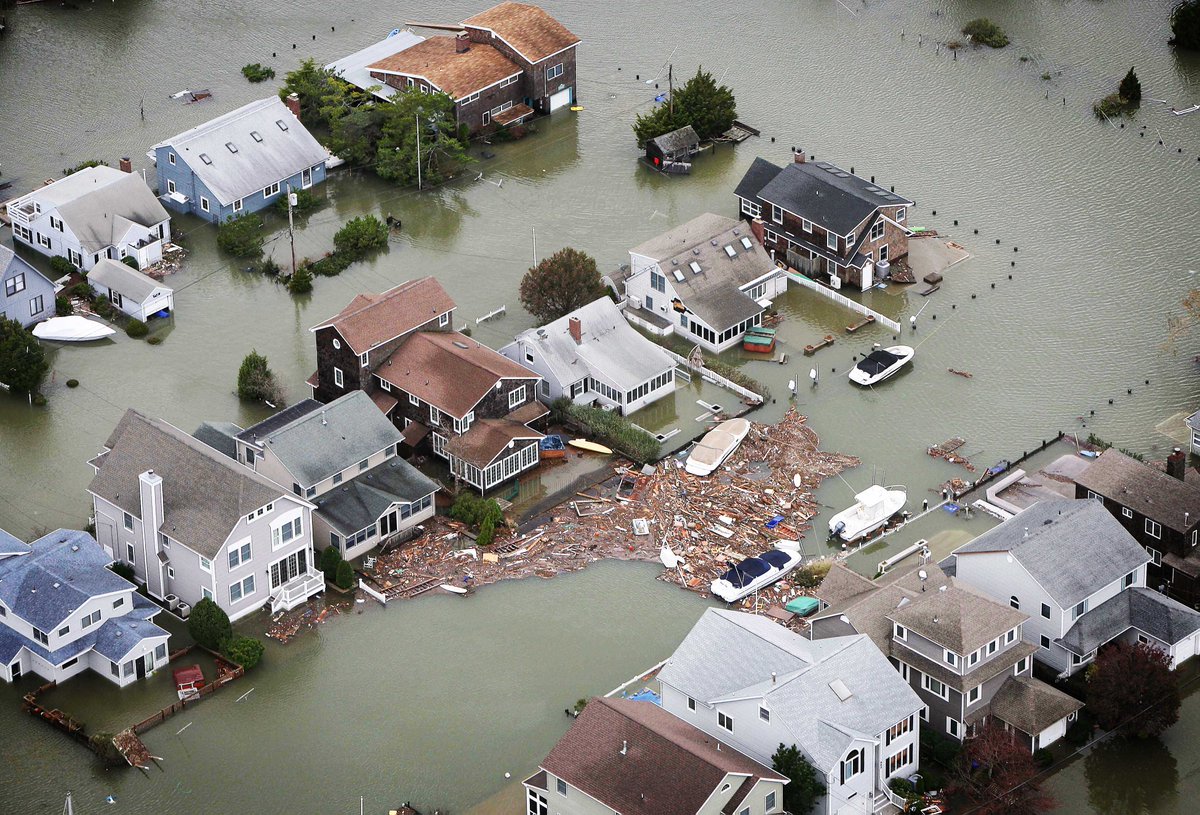 Climate Change Doesn't Care if You're Republican or Democrat. ejus.tc/1vZSs30