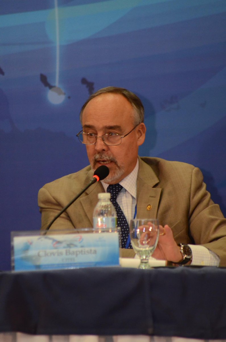IndotelRD's tweet photo. Clovis Baptista, Secretario Ejecutivo CITEL. #ForoConectividad @ITU http://t.co/mmGG35rwCW