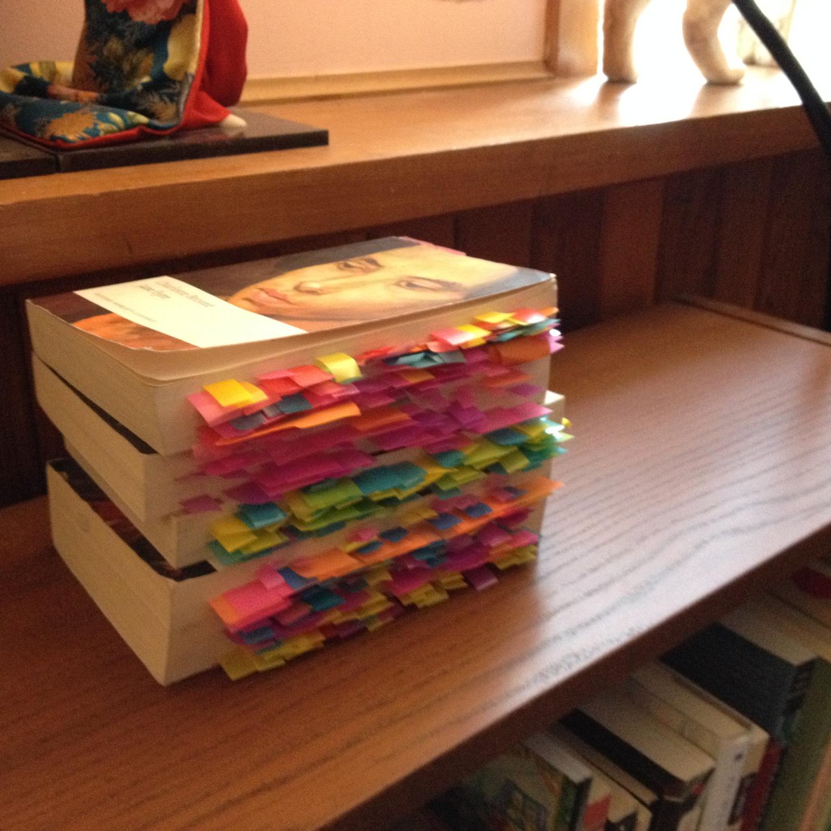 GennaNevison's tweet photo. All of my #ENG445 novels! I sure do love page flags... not even sure what most of those were for anymore! :T http://t.co/6mqRGPBrYE