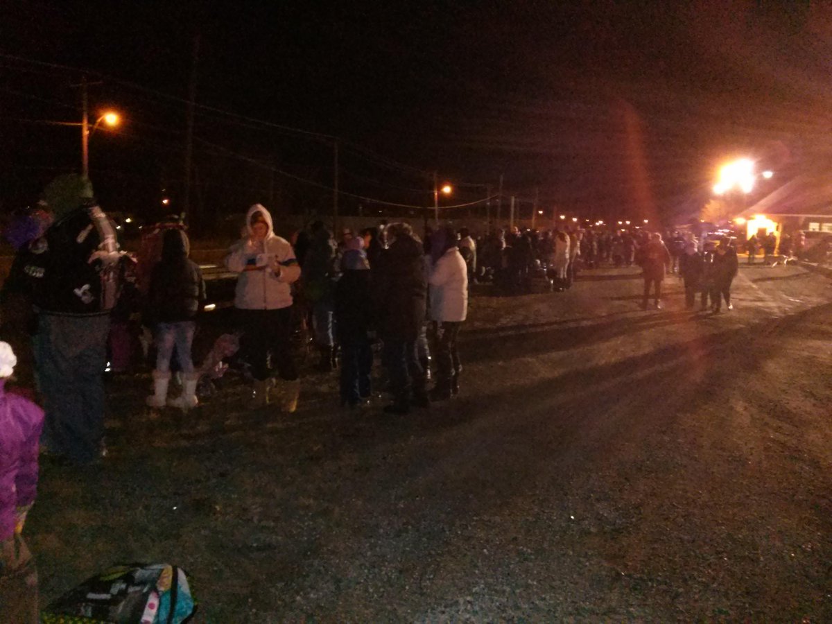 Cruiser Cody: The CP Holiday Train will roll into Woodstock at 6:35!  A big crowd is on hand to see it arrive!