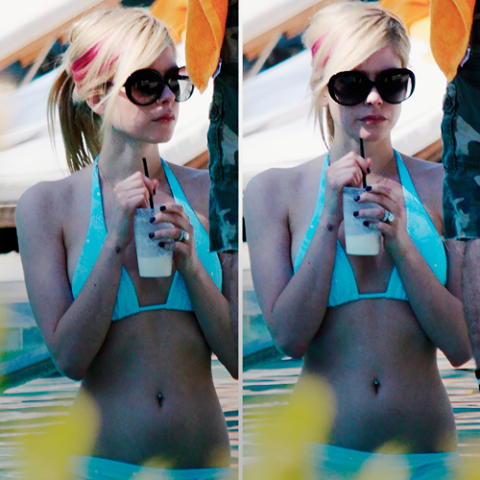natalia0412_'s tweet photo. #BlackStarWeek @AvrilLavigne http://t.co/fp6TzV47tz