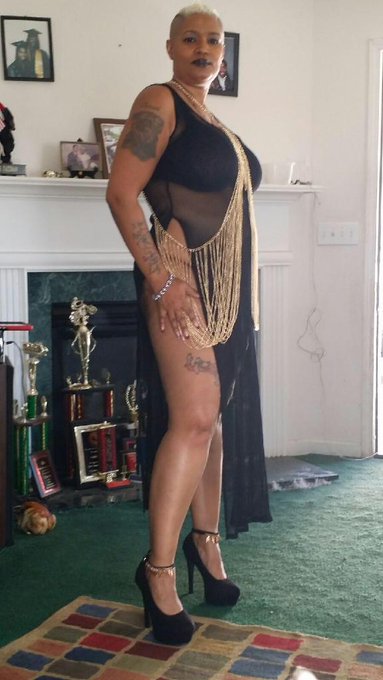 I'm so excited to be the man who is in love with this woman @OnyxSanders #sexylady #bff4ever #sexylove<a href="/tag/sexylady"class="tags"><span>#sexylady</span></a><a href="/tag/bff4ever"class="tags"><span>#bff4ever</span></a><a href="/tag/sexylove"class="tags"><span>#sexylove</span></a>