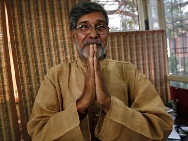 firstpost's tweet photo. Release the children in #Peshawar, kill me instead: Kailash Satyarthi to Taliban http://t.co/0GC9gztAoX http://t.co/x55uFoABh4
