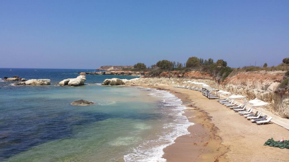 Cap_StGeorges's tweet photo. Private Beach @Cap_StGeorges  #luxurytravel #Cyprus http://t.co/YtjIEWa9By
