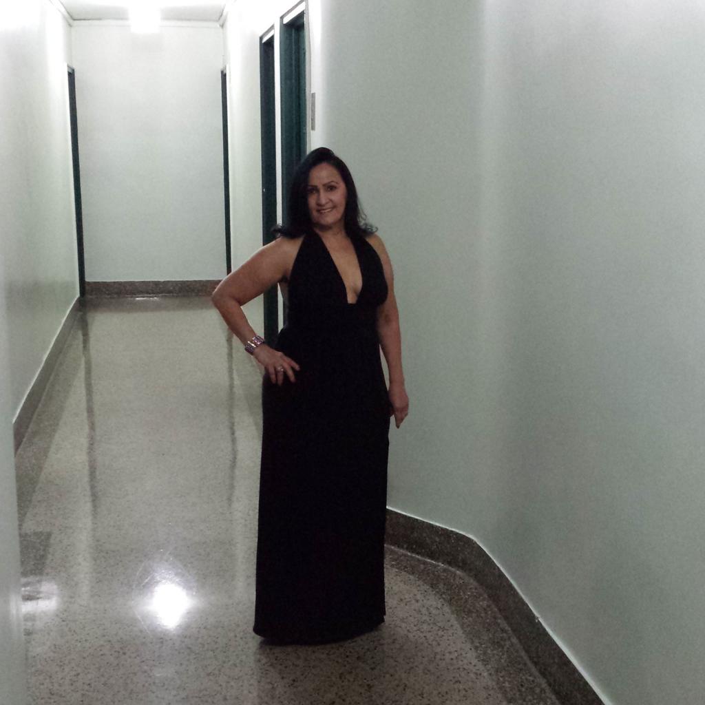 GomezAlta's tweet photo. A bailar y punto!!! http://t.co/ajxCnhmANz