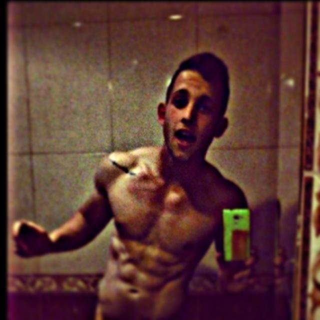 carri_algaba's tweet photo. Lucha por lo que quieres terminaras consigiendolo siempre por el camino de la felicidad :)) http://t.co/MFNHx25HPM