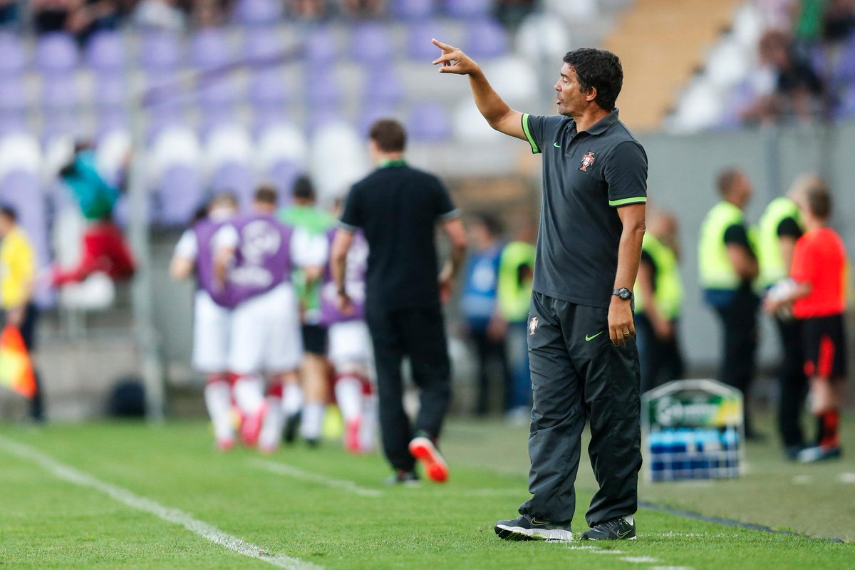 fifacom_pt's tweet photo. Após título de 1989 e o vice de 2011, Hélio Sousa quer levar Portugal ao sucesso #MundialSub20 http://t.co/mbcyIePYQr http://t.co/UAlzIO3qWV