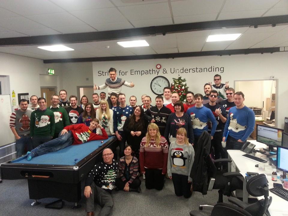 Variant_4's tweet image. Its Christmas In The Variant4 Offices!