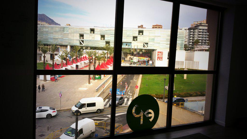 EPersonal1's tweet photo. La central EP en Benidorm, un espacio y un pryecto diseñado para crear sinergias entre profesionales de la salud. http://t.co/aocyjEz9Ky