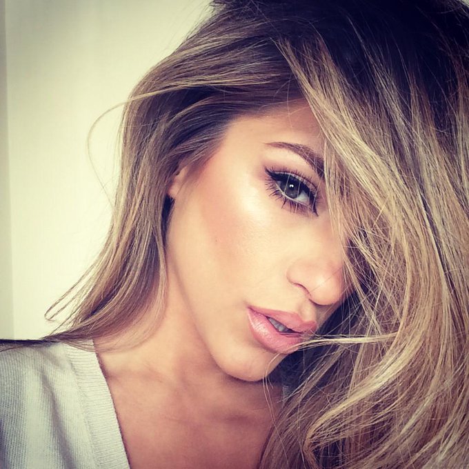 Favourite makeup http://t.co/VmZtL0bZjs<a href="/tag/norestday"class="tags"><span>#norestday</span></a>