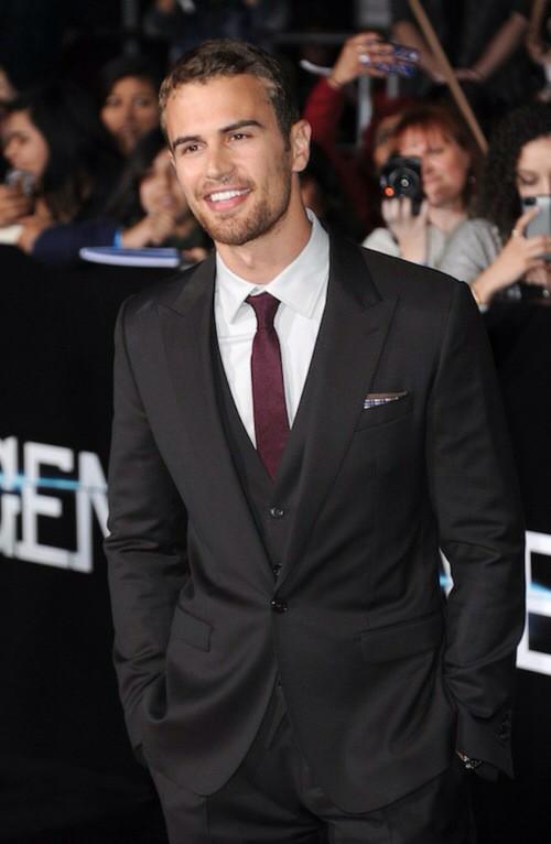 And also happy birthday to the sexiest man on Earth, Theo James. 