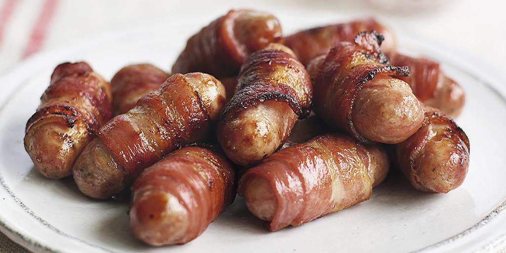 waitrose's tweet photo. Only six sleeps until we get to enjoy these! #Christmas http://t.co/3e2eVpIQH8