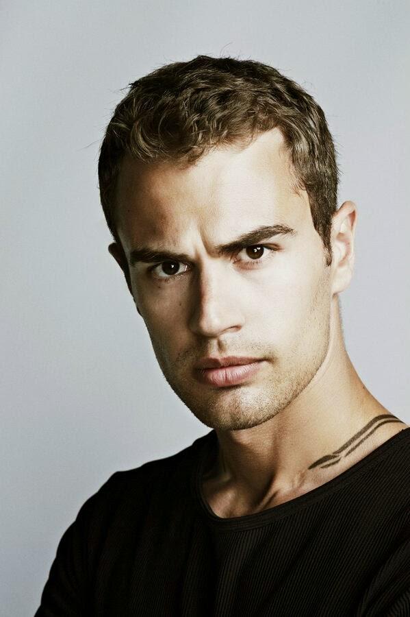 Happy Birthday, Theo James!!! Hoje é níver do meu marido!!! 30 anos! ( por isso acorde ) 