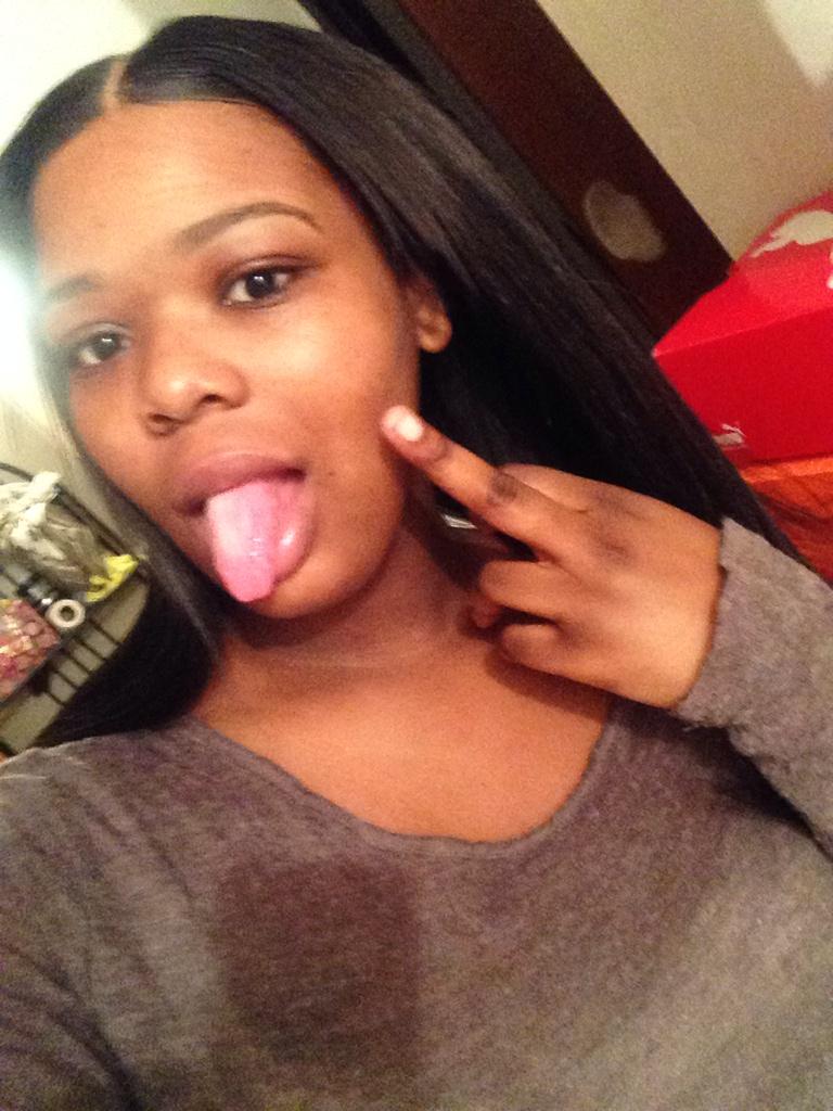 Branditaughtya's tweet image. What now BITCHES 😋💆💅 ..I'm back #tianafied 👑 #princessextentions #laid
