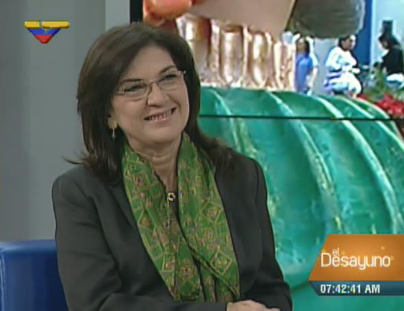 VTVcanal8's tweet photo. #EnPantalla | @JacquelinePSUV, ministra para la Comunicación y la Información, es entrevistada en @ElDesayunoVTV http://t.co/666qf7NGi4