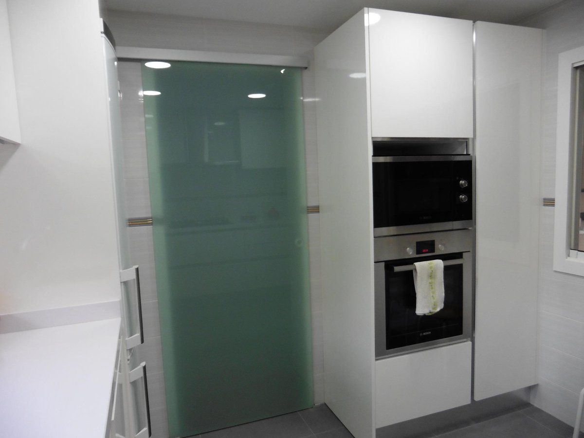 Ultima Reforma finalizada en Diciembre 2014. Una chulada de cocina, No dudes en consultarnos para hacer tu Reforma!!