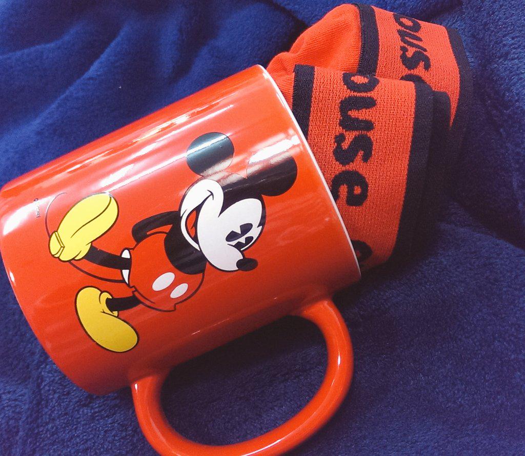 tusropitas's tweet photo. A que esperas para entrar con buen pie el año 2015🍀 y de manera original. Ropa interior Disney http://t.co/Dwr6TGXjdo