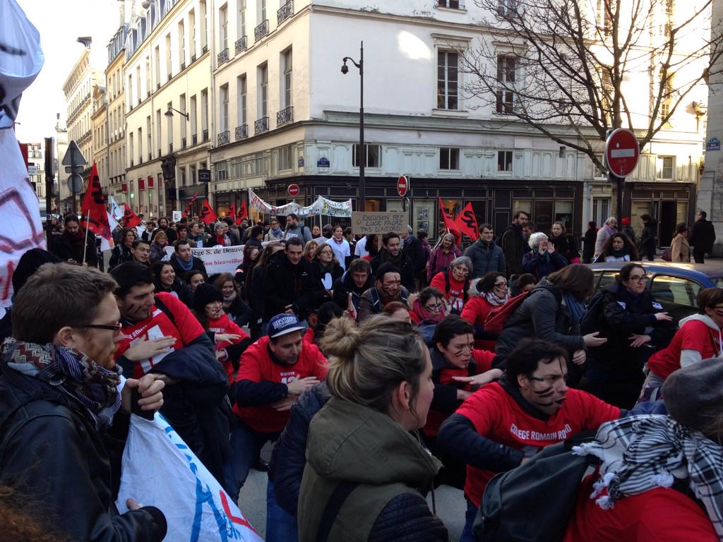 ClgBalzac's tweet photo. @EluardMontreuil haka vers le ministère! http://t.co/3NS5oCsnt5