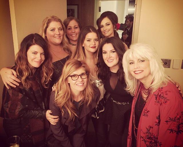 Disincanto_'s tweet photo. #color #conniebritton #kateYork #kaceymusgraves #marenmorris #ErinMcCarley #kreeharrison #EmmylouHarris http://t.co/wbNtGqrkcb