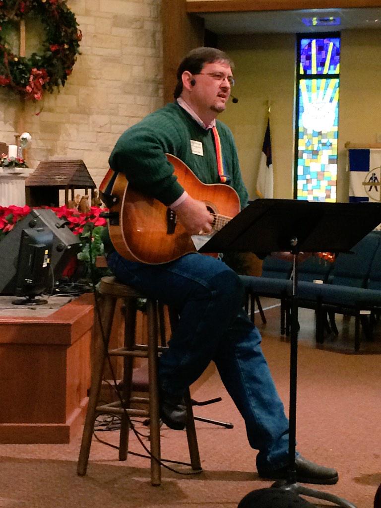 CovenantAustin's tweet image. Our Praise Worship Leader @RockinRandy leading acoustic Christmas hymns during the 9:00 service.