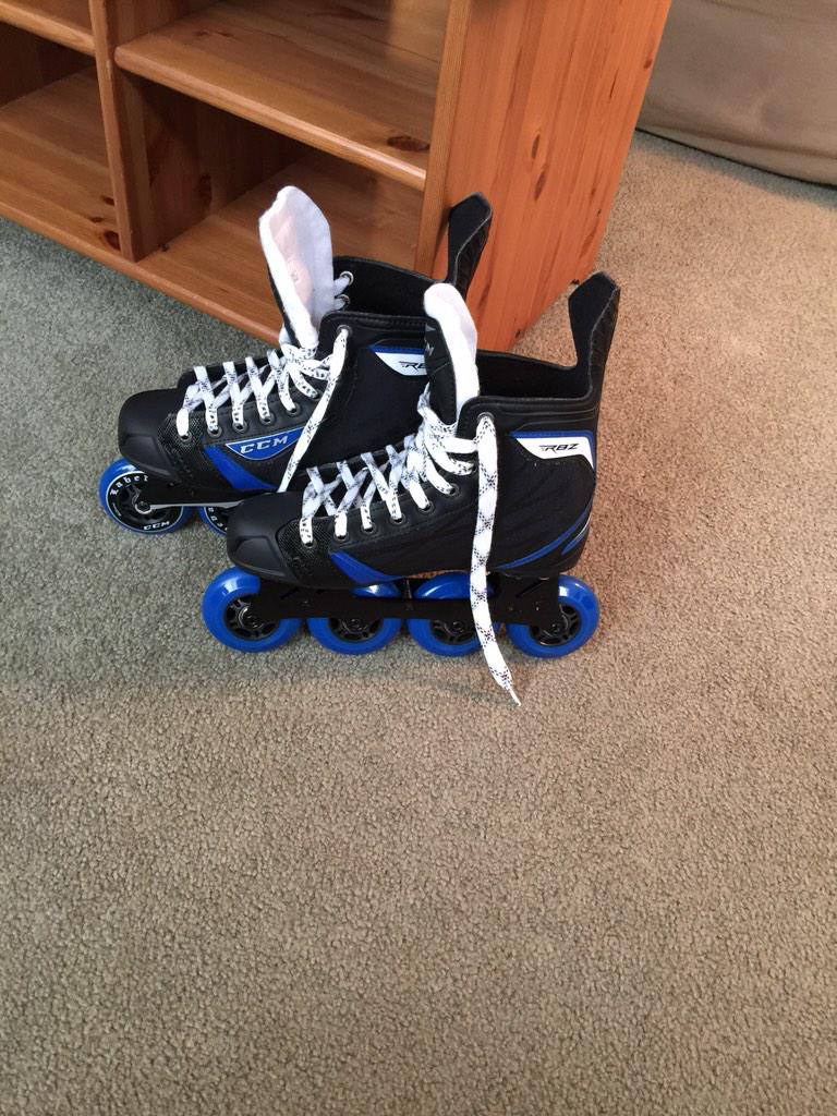 RobertsAtWerth's tweet image. Do you remember when we would "blade" into class at UConn, @danfaiman? Those days are back! #1999 #SemiCharmedLife