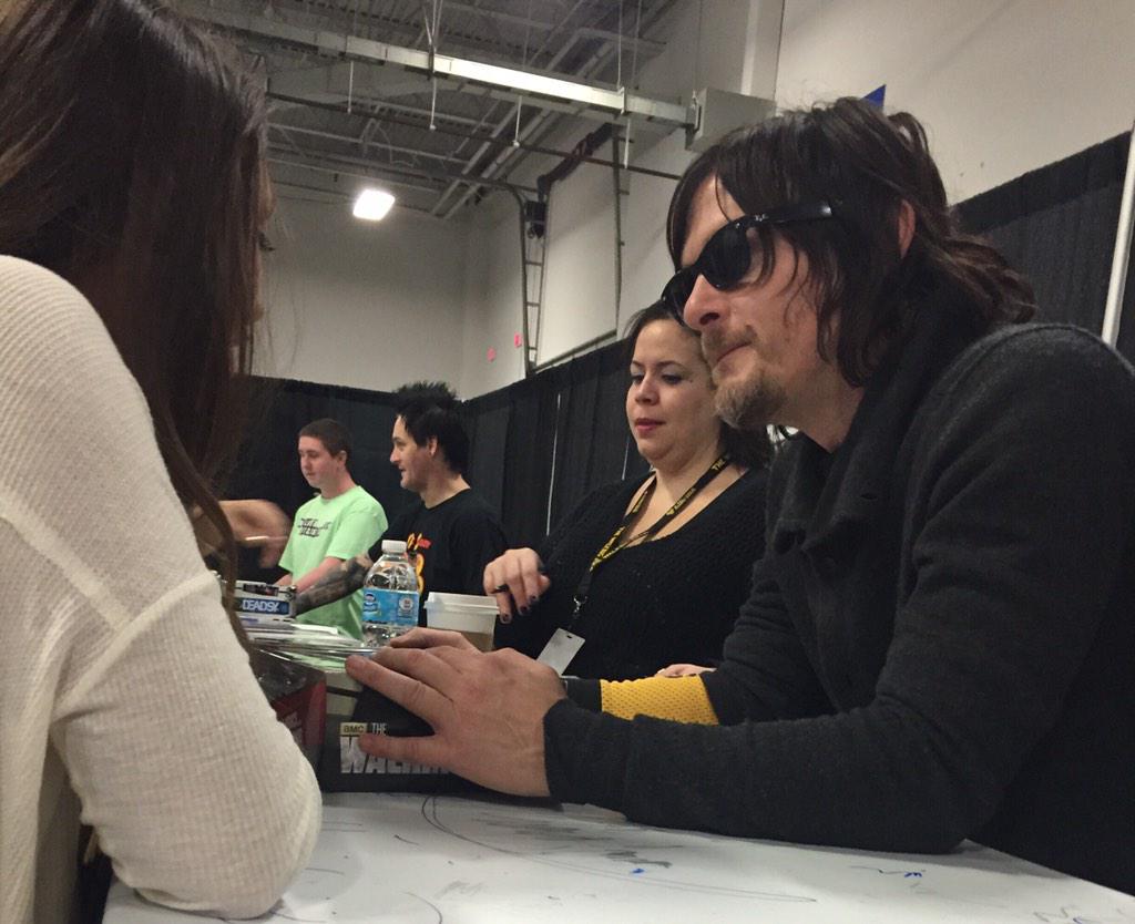 melissaaax's tweet photo. Just met @wwwbigbaldhead again and he is seriously the sweetest guy ever💜💜💜 http://t.co/DWsx8aQnKN
