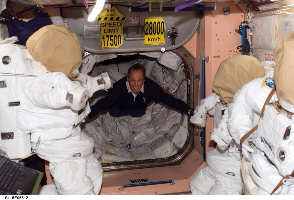 Happy birthday to Steve MacLean, veteran of two spaceflights and former President of the CSA!  