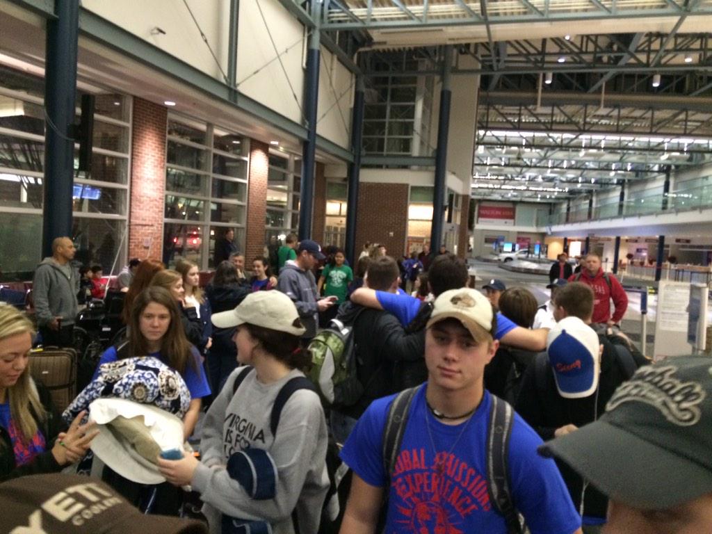 BenMayes's tweet photo. Praise God 4 four @ShilohChristian Mission Teams going to 4 countries this week to share the Good News! #GreatDay http://t.co/V4OIUULwTT