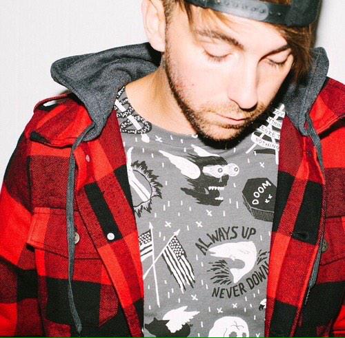 Happy birthday to the one and only Alex Gaskarth love you Alex!!! 