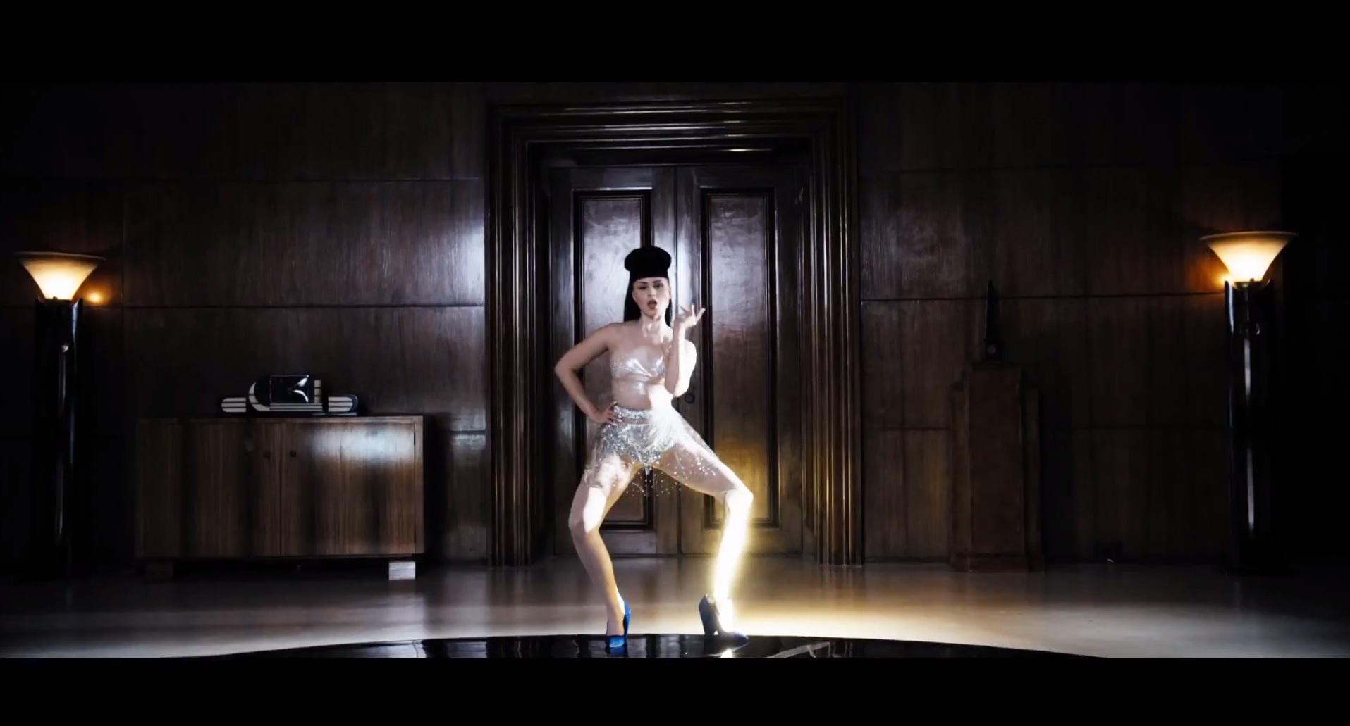 Голубая стрела белая гвардия текст. Только живыми и целыми песня слушать. Только живыми и целыми песня слушать. Только живыми и целыми песня слушать. Группа обе-рек.