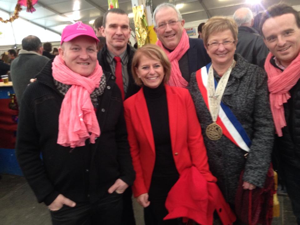 AUDOMAROSE's tweet photo. Les élus locaux ont rejoint la cause à la fête de la dinde.... Merci à eux.... http://t.co/mI6OCDv4P6