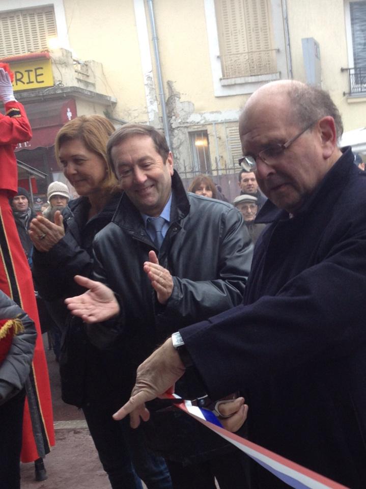 dalbasini's tweet photo. Inauguration du marché Cœur de Ville à Châtillon. @Schosteck @chatillon92320 @OlivierBodo @braco92 @ http://t.co/RDL0H6hOW7