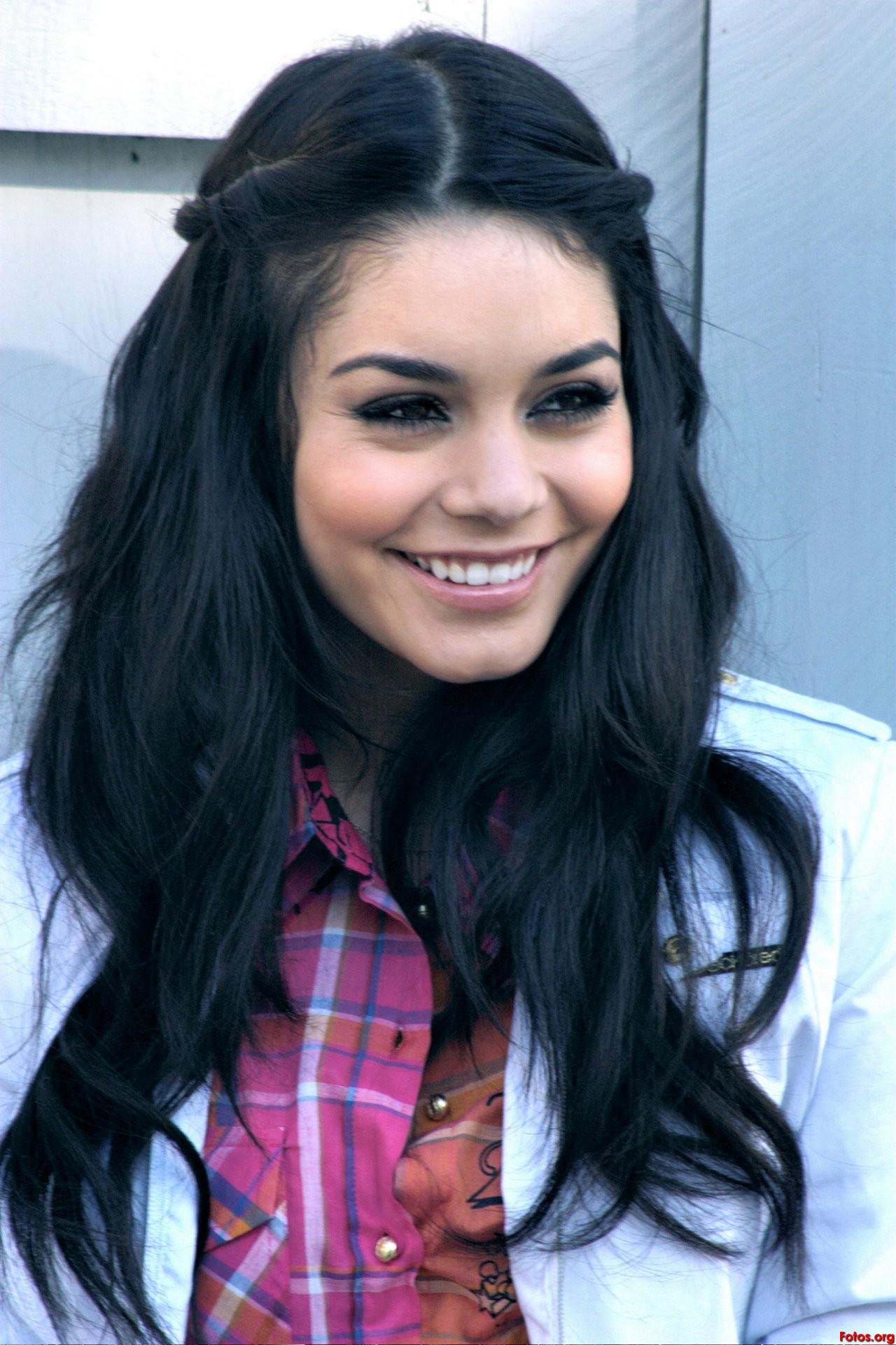 Happy Birthday Vanessa Hudgens    