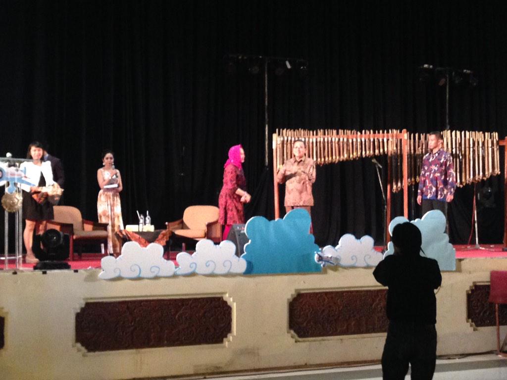 Slmt &amp; temksh banyak kami ucapkan utk inspirator kami Prof. Dr. <a href="/boediono/">boediono</a> M.Ec pd malam ini, sukses&amp;sehat selalu pak😊