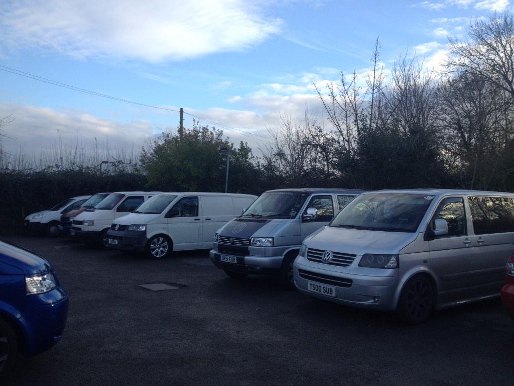 ArmsFarriers's tweet photo. Berkshire Transporter Xmas meet today http://t.co/jXWV9q5NgT