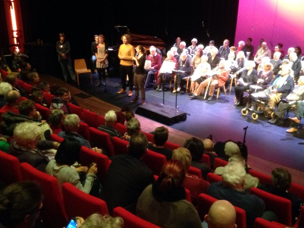 Wij(ken) zingen samen, ons muziekproject voor ouderen uit Nijmeegse wijken, ism <a href="/swonnijmegen/">Sterker sociaal werk</a>. Nu slot @deLindenberg