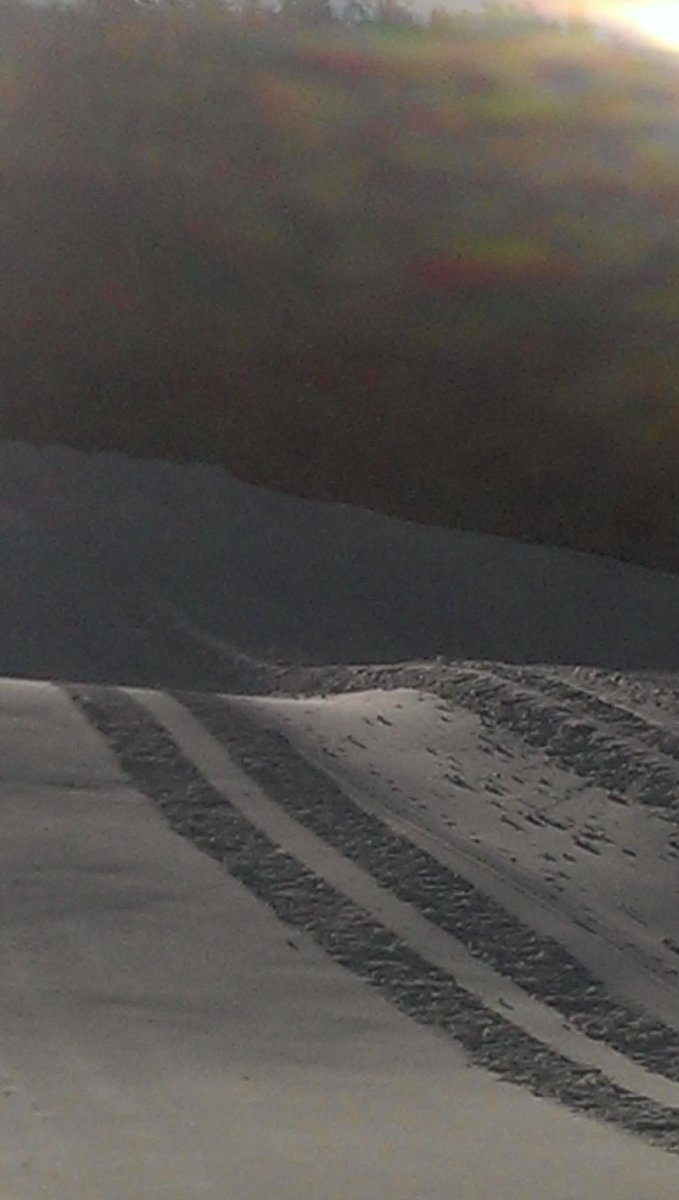 dollarbreezy's tweet image. Ski slopes #snowflow