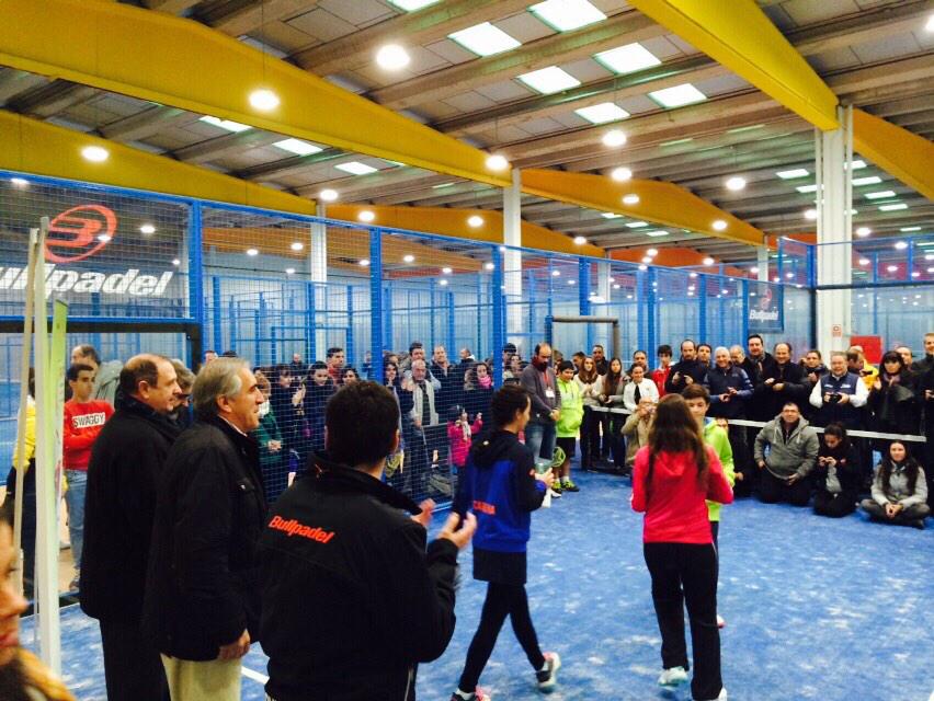 FMP_Padel's tweet photo. Entrega de premios #MasterFMP2014 con gran éxito de asistencia. Gracias a todos! http://t.co/rBGyryTqUD