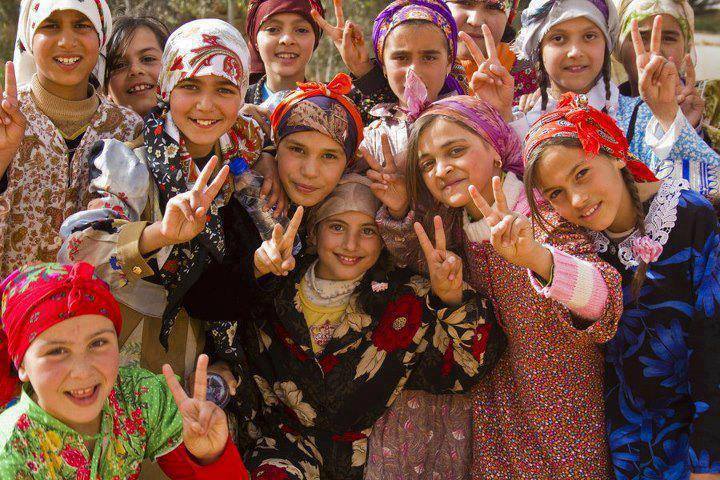 zahra_kani's tweet photo. #love #peace #beauty #naturel #Tradition #girls #Morocco #moroccanbeauty #SimpleIsPerfect #Innocense http://t.co/UE601lls0e