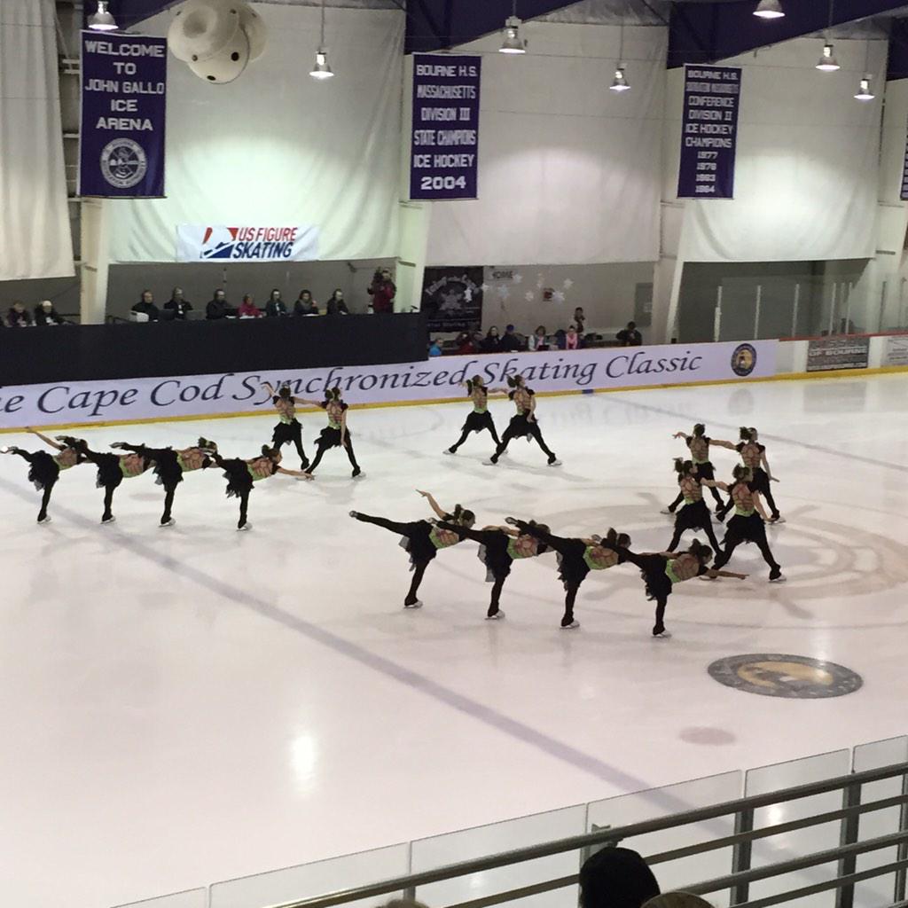 GIC_Results's tweet photo. Les Supremes Junior Free: Clean. Total 98.53 #CapeCodSynchro http://t.co/BNWQxOAmmb