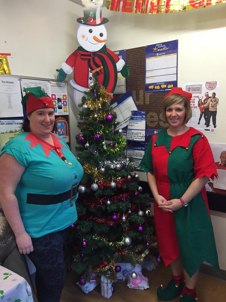 6217_Exp's tweet photo. More fun at work pictures @eloiseamycarter @Ben_Leclerc_ http://t.co/ktQwYQ9tz8
