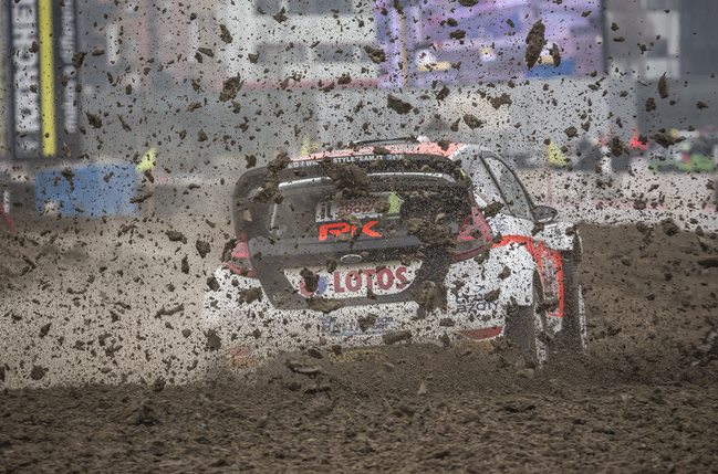 SVrally's tweet photo. #MotorShow #Kubica ha vinto il #MemorialBettega 2014 davanti a @kblock43 , 3°@fuckmatie37 @MotorShowBo #MotorShow2014 http://t.co/FW2UBb3Tod