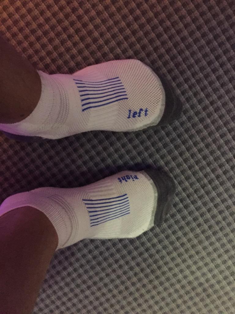 db07real's tweet image. “@WestwoodLee: Don't know how I ever did it before! http://t.co/YePW3V4mmK”did, someone put em on for you being from Worksop
